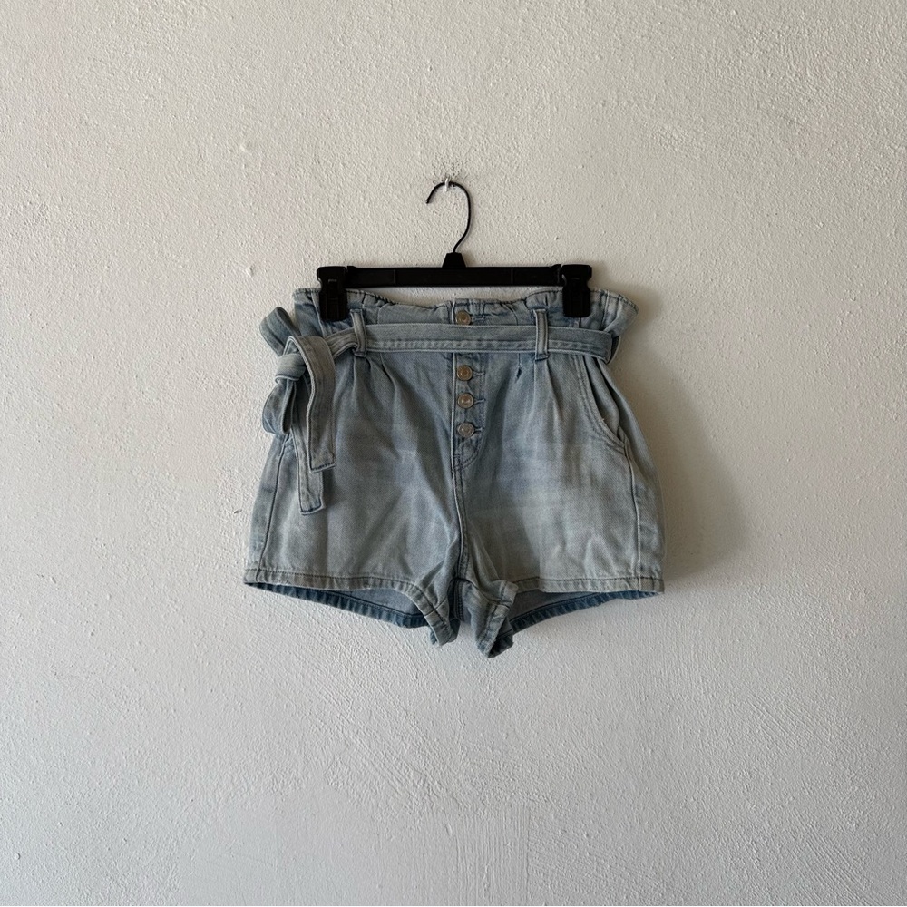 American Eagle Womens Size 2 Blue Denim Paperbag Waist Mom Shorts - Picture 15 of 16